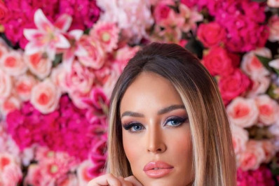 Noiva do cantor Latino é vítima de assalto à mão armada e tem relógio de R$ 100 mil roubado