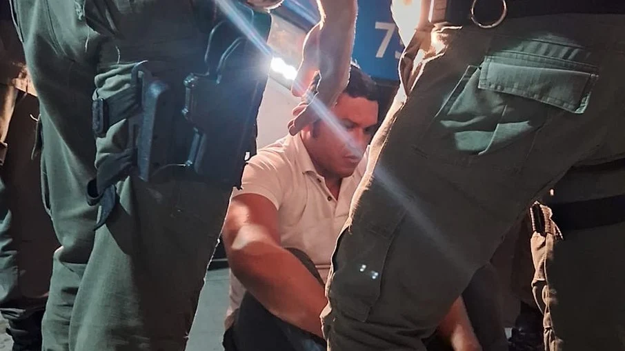 Presidente do Sindicato dos Rodoviários do Recife é preso durante greve