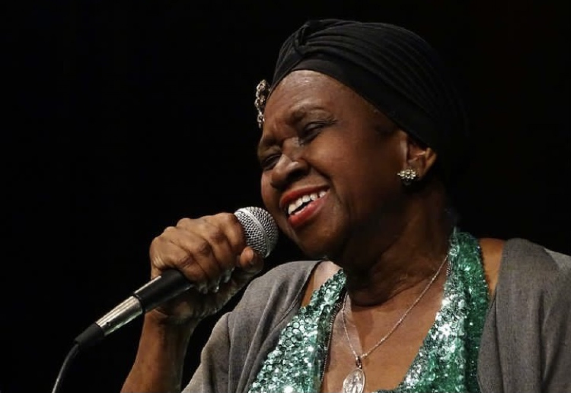 Áurea Martins é uma das participações especiais do espetáculo  - Reprodução / Instagram