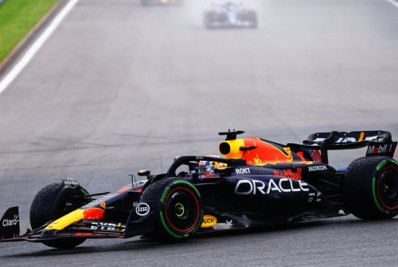 Verstappen faz oitava pole na temporada da Fórmula 1 e mantém domínio no GP da Holanda