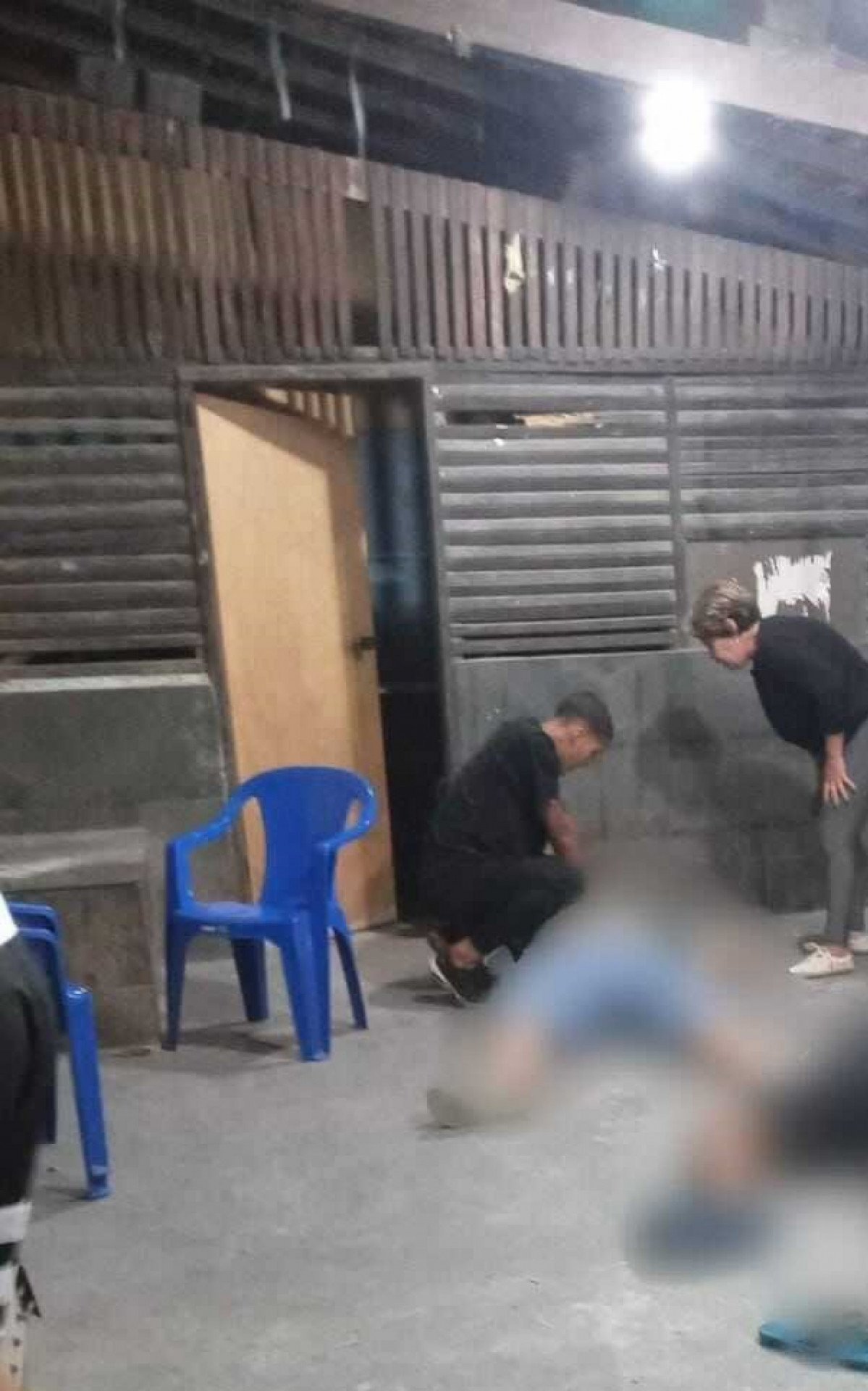 Criminosos atiraram dentro de um bar em Niterói, na Região Metropolitana - Reprodução