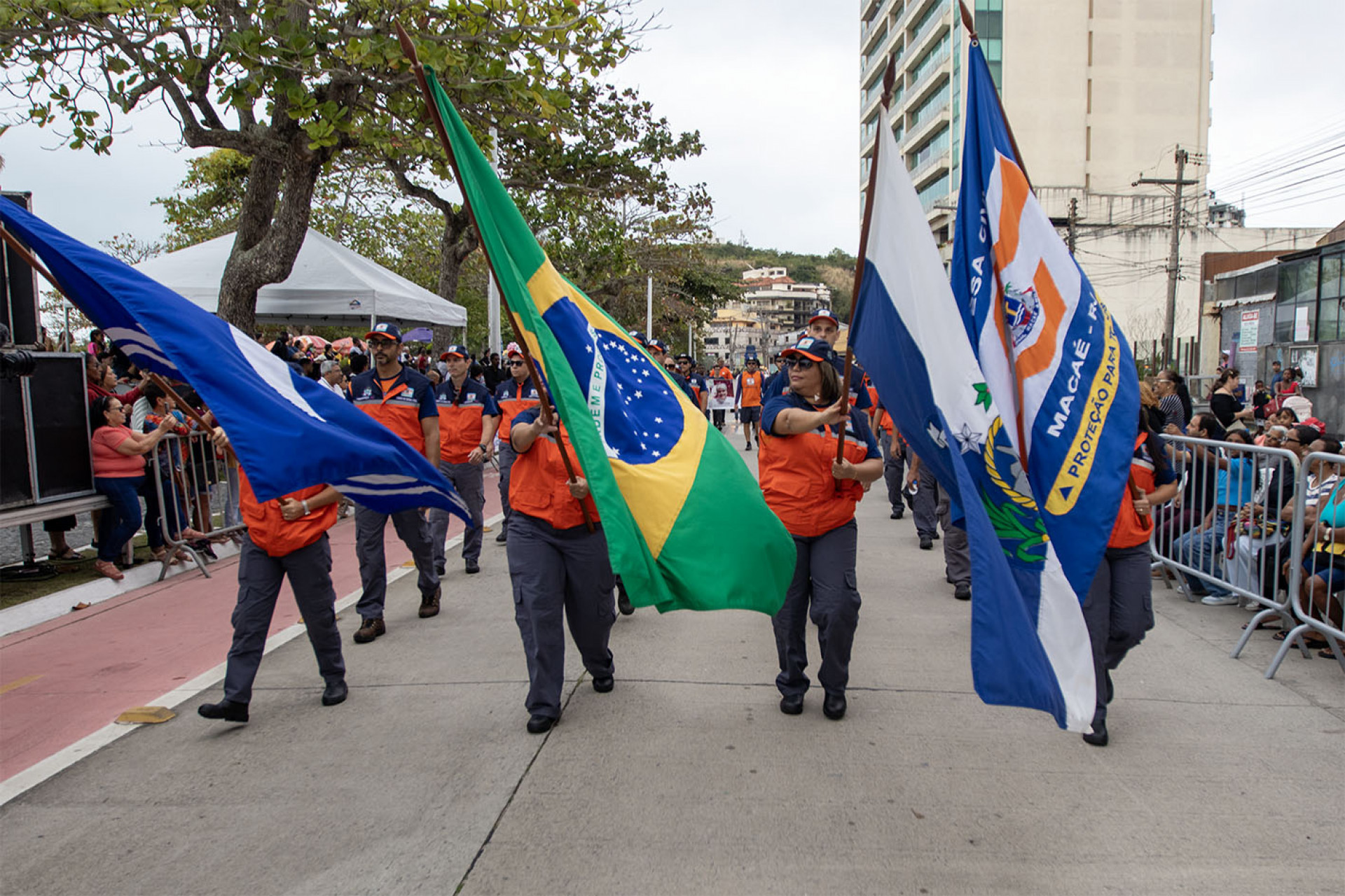 Desfile cívico de 210 anos de Macaé, com o tema da paz, demonstrou a união da comunidade em busca de um futuro melhor - Foto: Moisés Bruno H. Santos