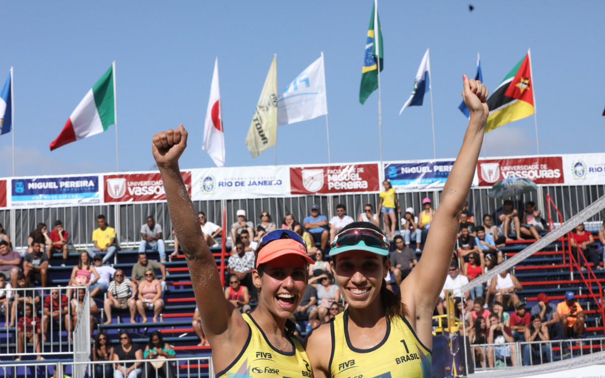 Alegria da vitória na arena do Lago Javary