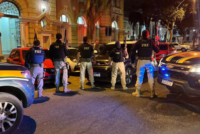 Dois homens são presos após fugirem de blitz na Ponte Rio-Niterói