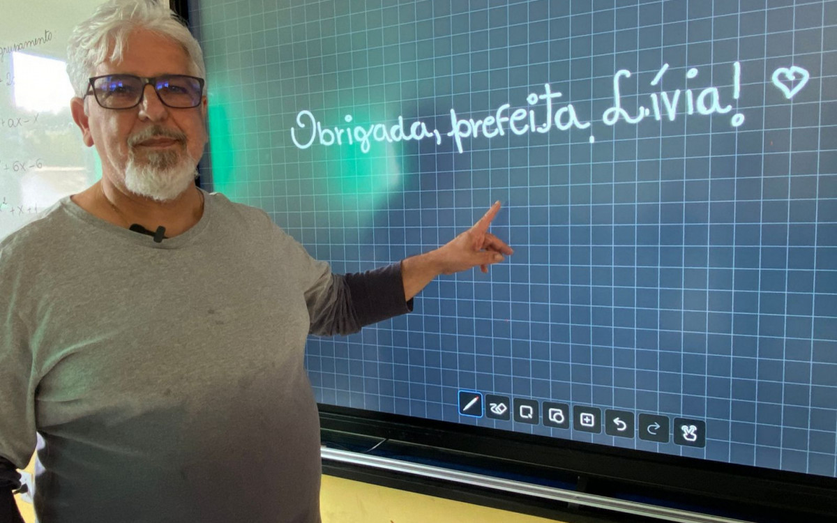 Instalação de lousas digitais em Araruama