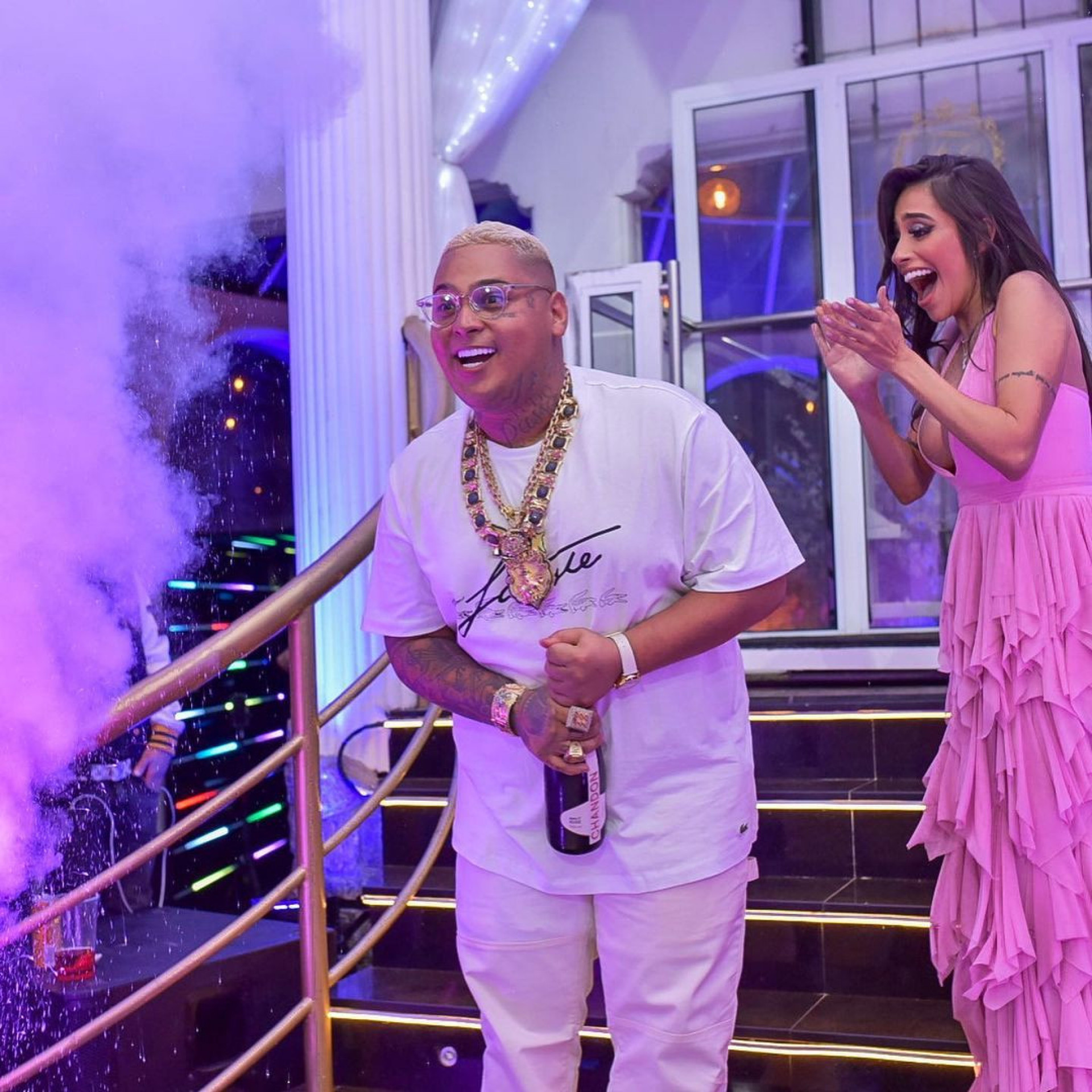 MC Ryan e Giovanna Roque no chá revelação da filha, Zoe - Reprodução/Instagram