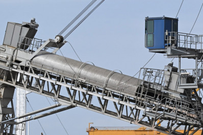 Fluxo do comércio global cai 1,6% em outubro ante setembro, aponta indicador de jornal americano