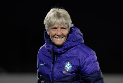 Balançando na Seleção, Pia Sundhage é cotada para assumir os Estados Unidos