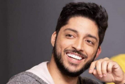 Dois meses após sair da Globo, Magno Navarro acerta com nova emissora