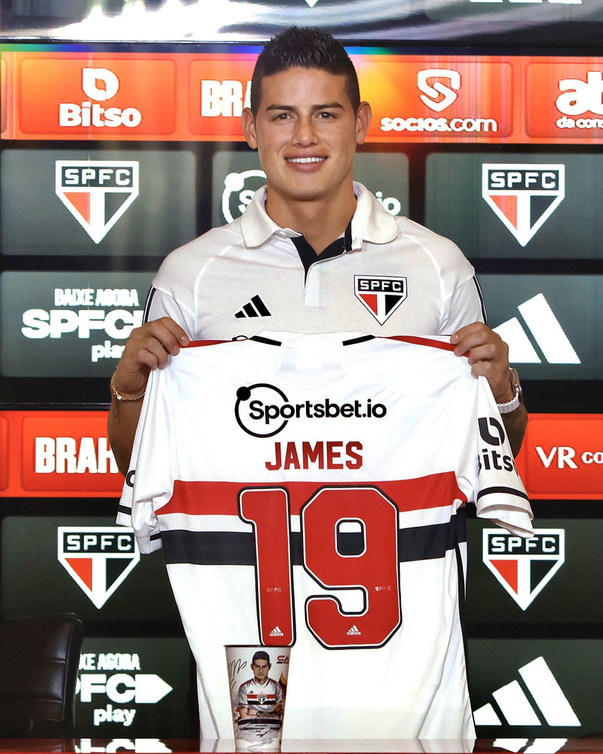 James Rodríguez vestirá a camisa 19 do São Paulo - Foto: Divulgação/São Paulo