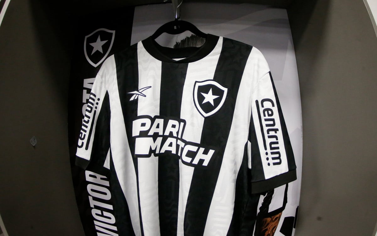 Centrum retornou com o contrato de empréstimo com o Botafogo