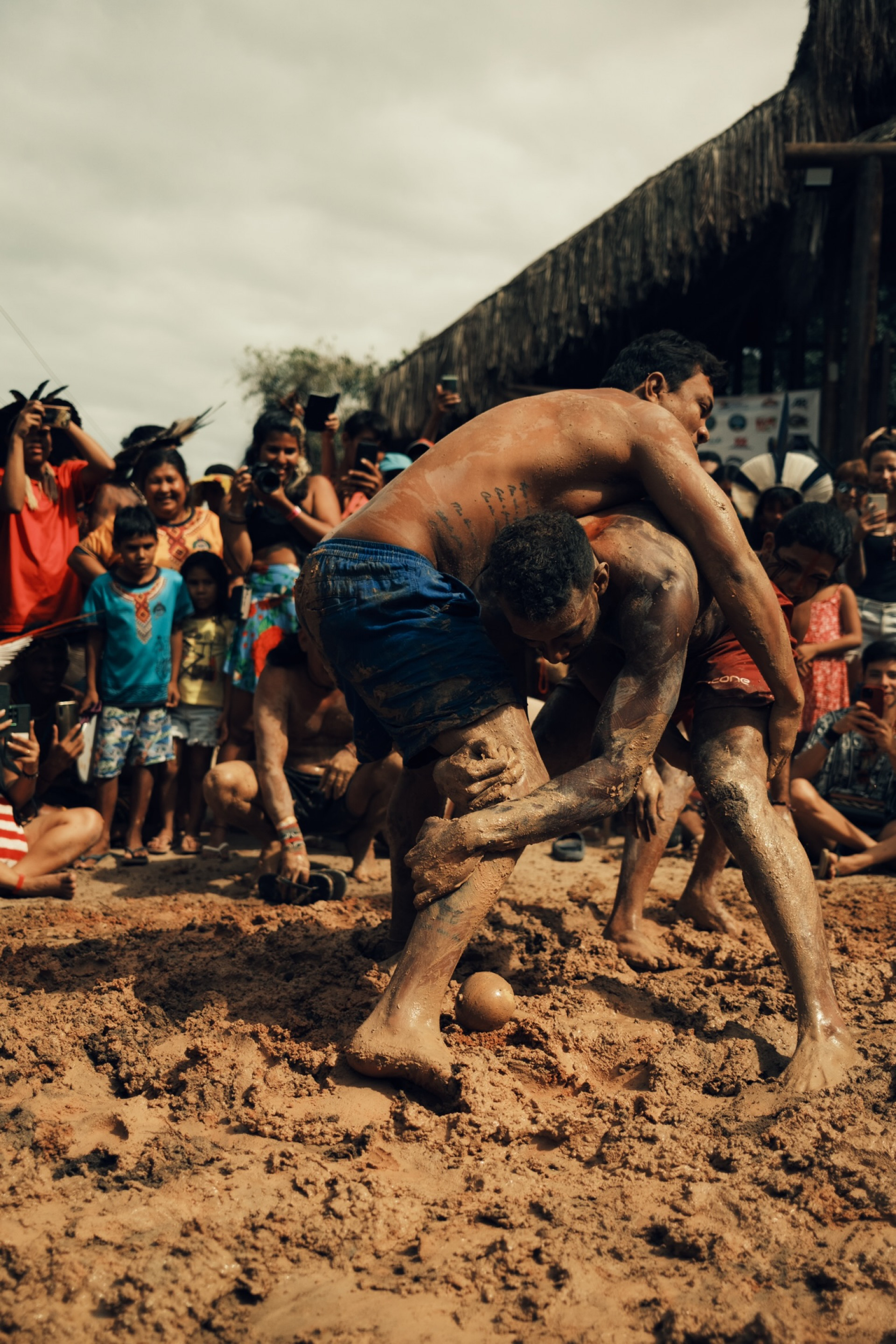 Xamã visita comunidade indígena