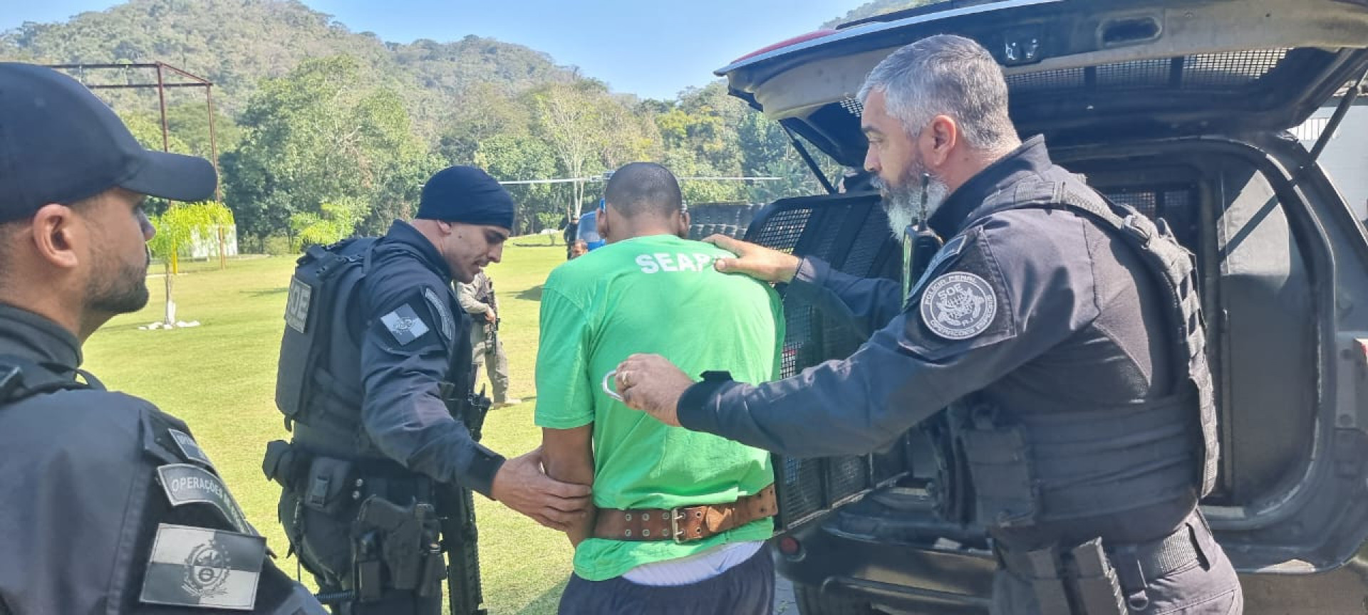 Transferência foi realizada pela Secretaria Estadual de Administração Penitenciária (Seap), em uma operação conjunta com a Polícia Federal e a Secretaria Nacional de Políticas Penais - Seap