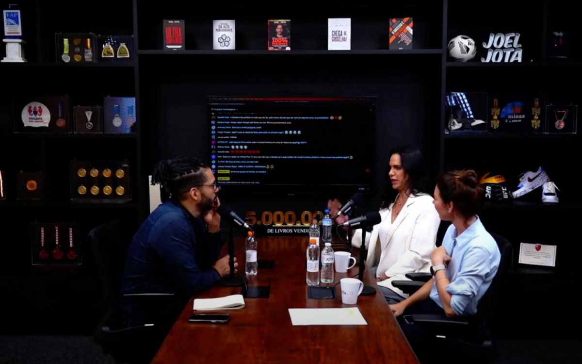 Glenda Kozlowski e Virna participam do podcast 'Jota Jota'