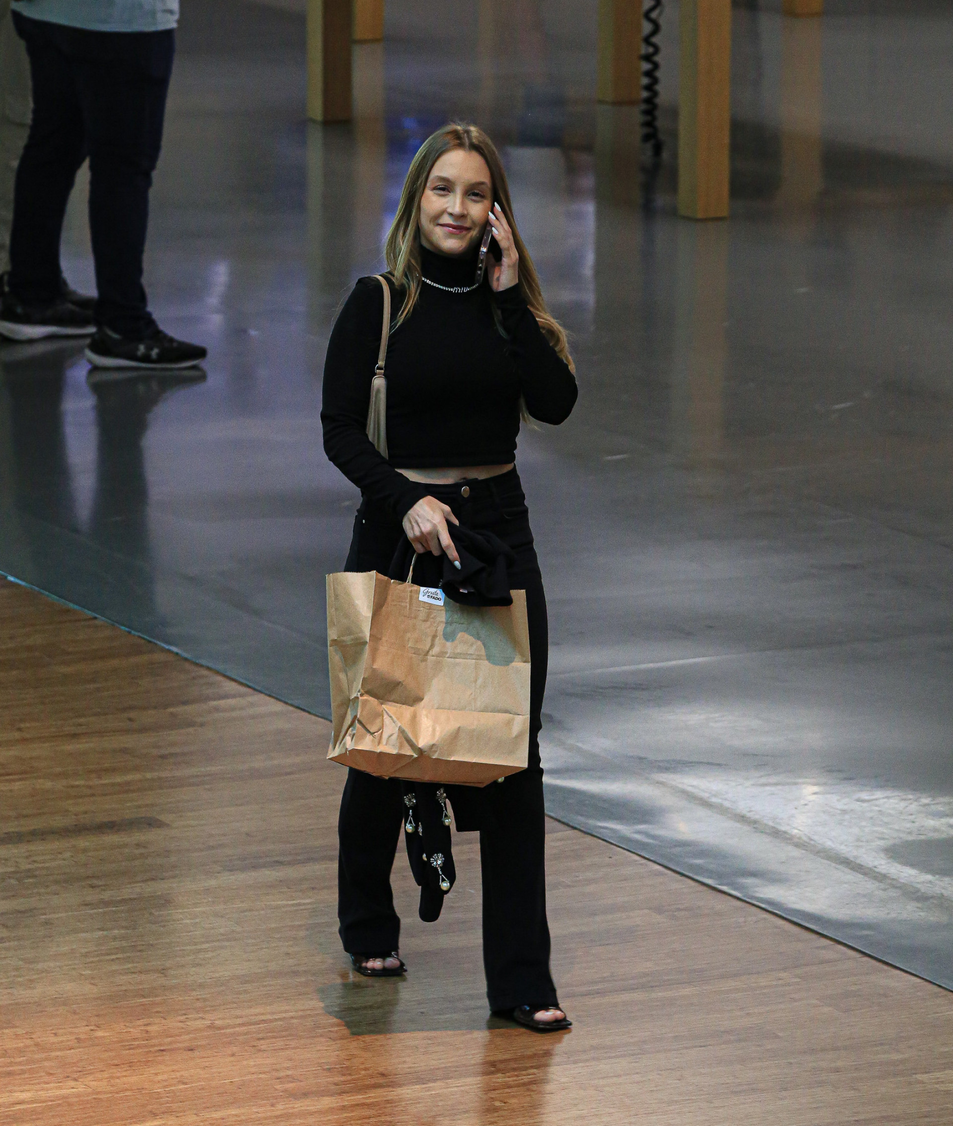 Carla Diaz fez compras em shopping do Rio  - Foto: Edson Douglas/AgNews