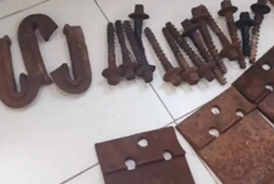 Homem rouba material da linha férrea e acaba preso em Mesquita