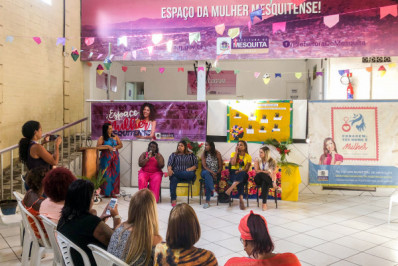 Evento em Mesquita reúne mulheres para troca de experiências e fortalecimento feminino