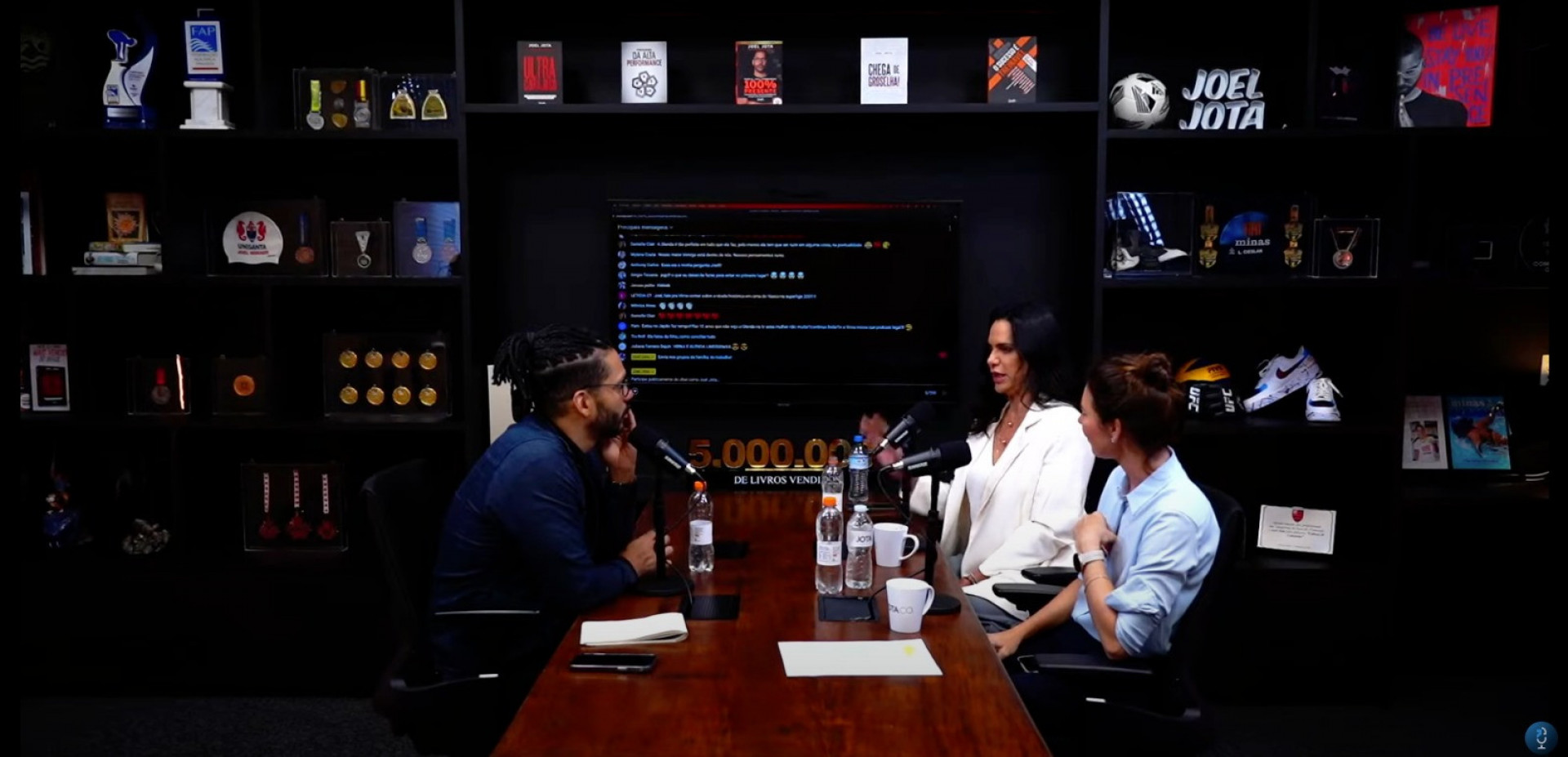 Glenda Kozlowski e Virna participam do podcast 'Jota Jota' - Divulgação