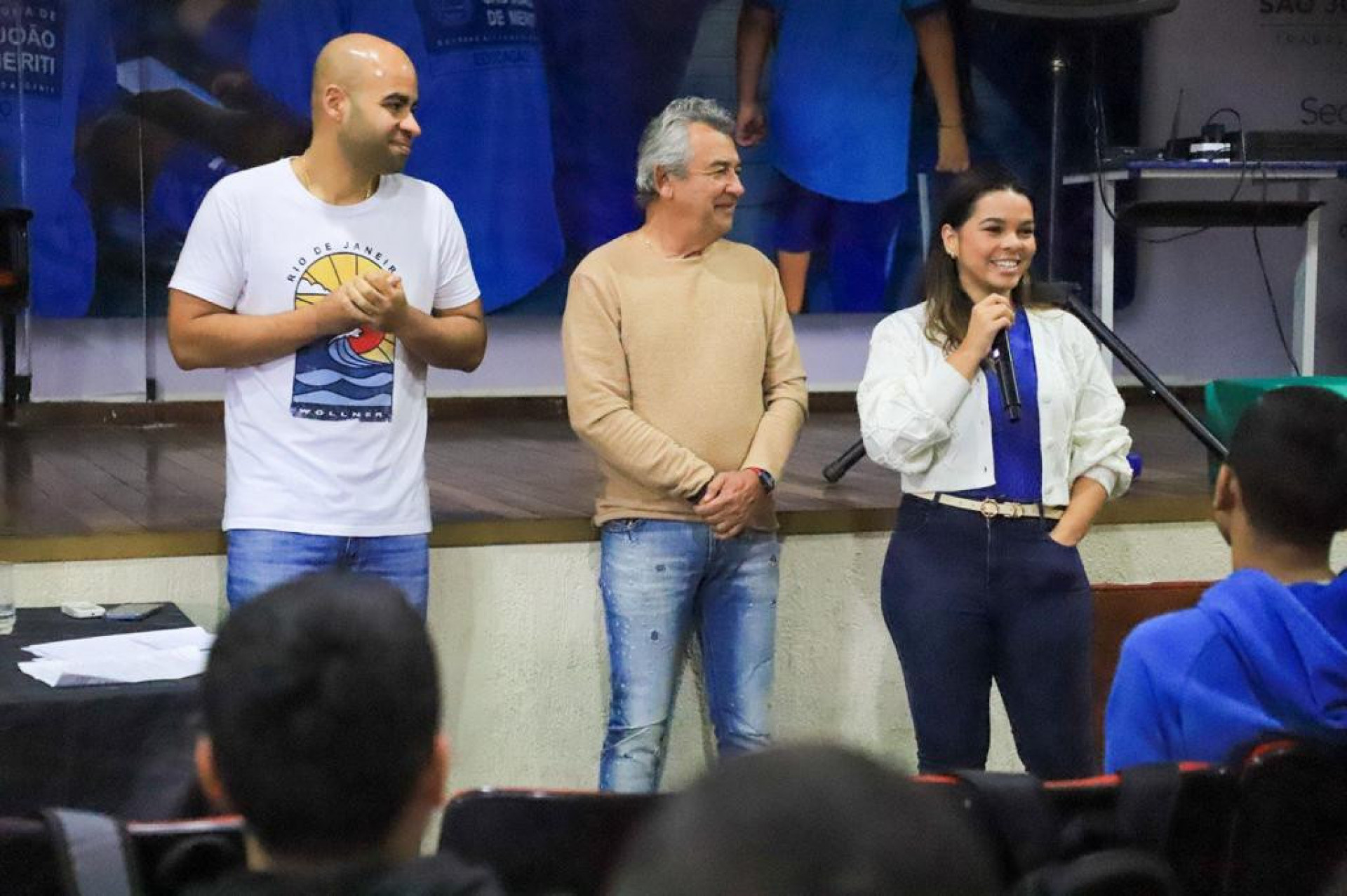 Curso gratuito prepara moradores de Meriti para concurso da Polícia Militar   - Divulgação