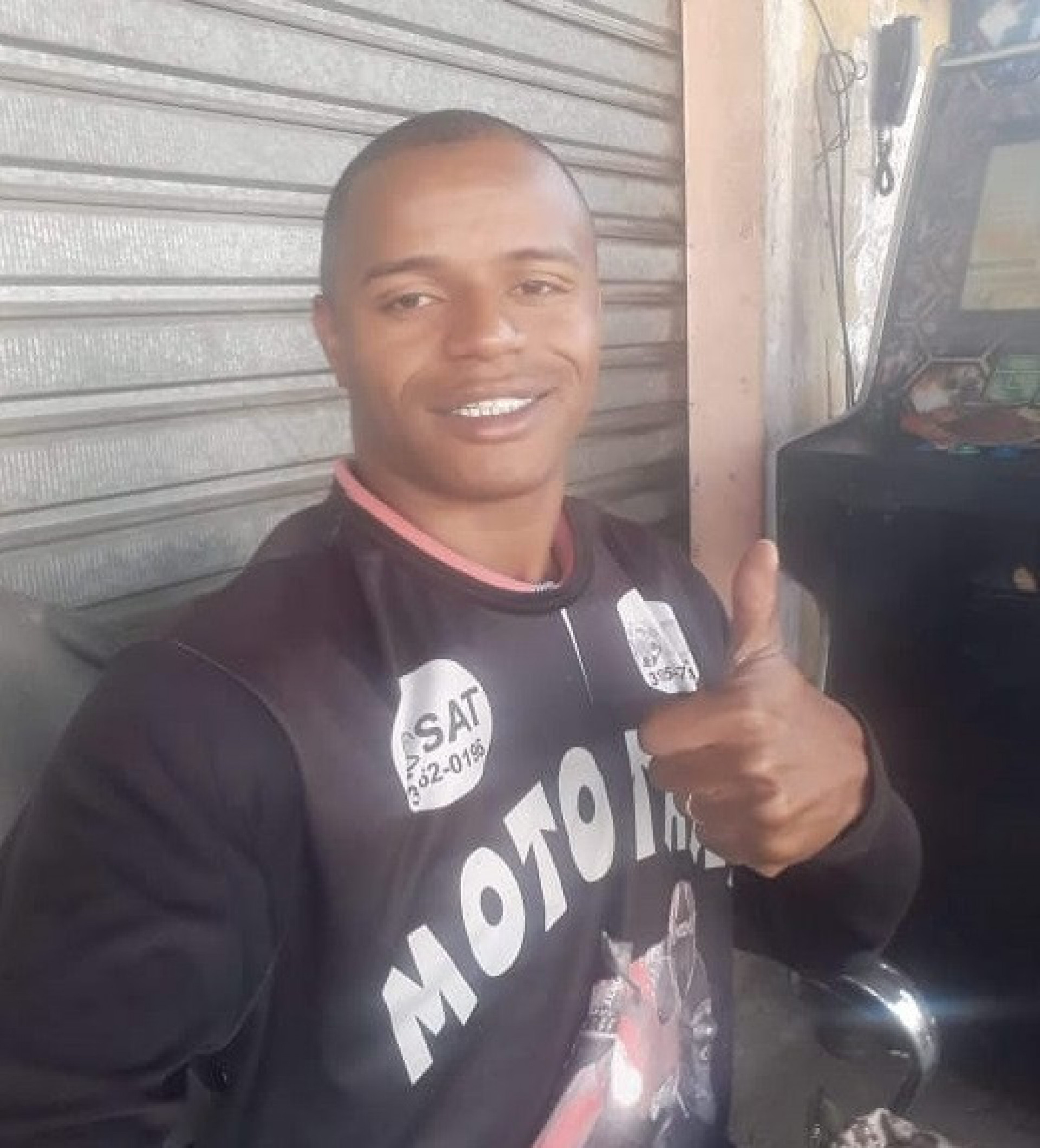 Diego Felipe Oliveira dos Santos, de 35 anos, foi preso em flagrante durante blitz da Polícia Militar