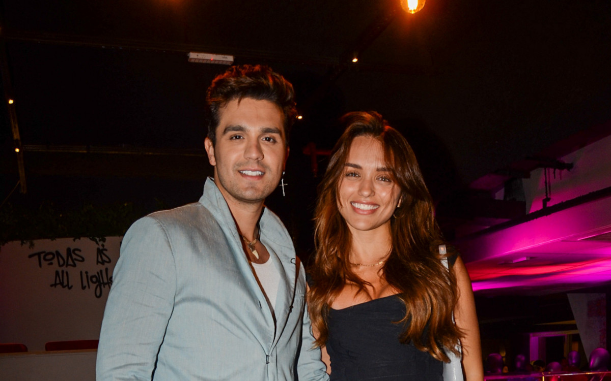 Luan Santana e Rafa Kalimann na inaugura&ccedil;&atilde;o do escrit&oacute;rio do cantor em S&atilde;o Paulo