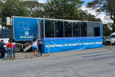 Barra Mansa recebe serviços da Carreta do Trabalhador