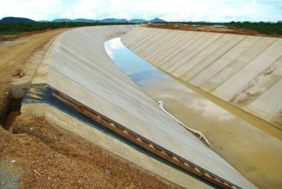 Trecho da Transposição no Ceará está seco por falta de demanda e não foi abandonado como afirmam postagens