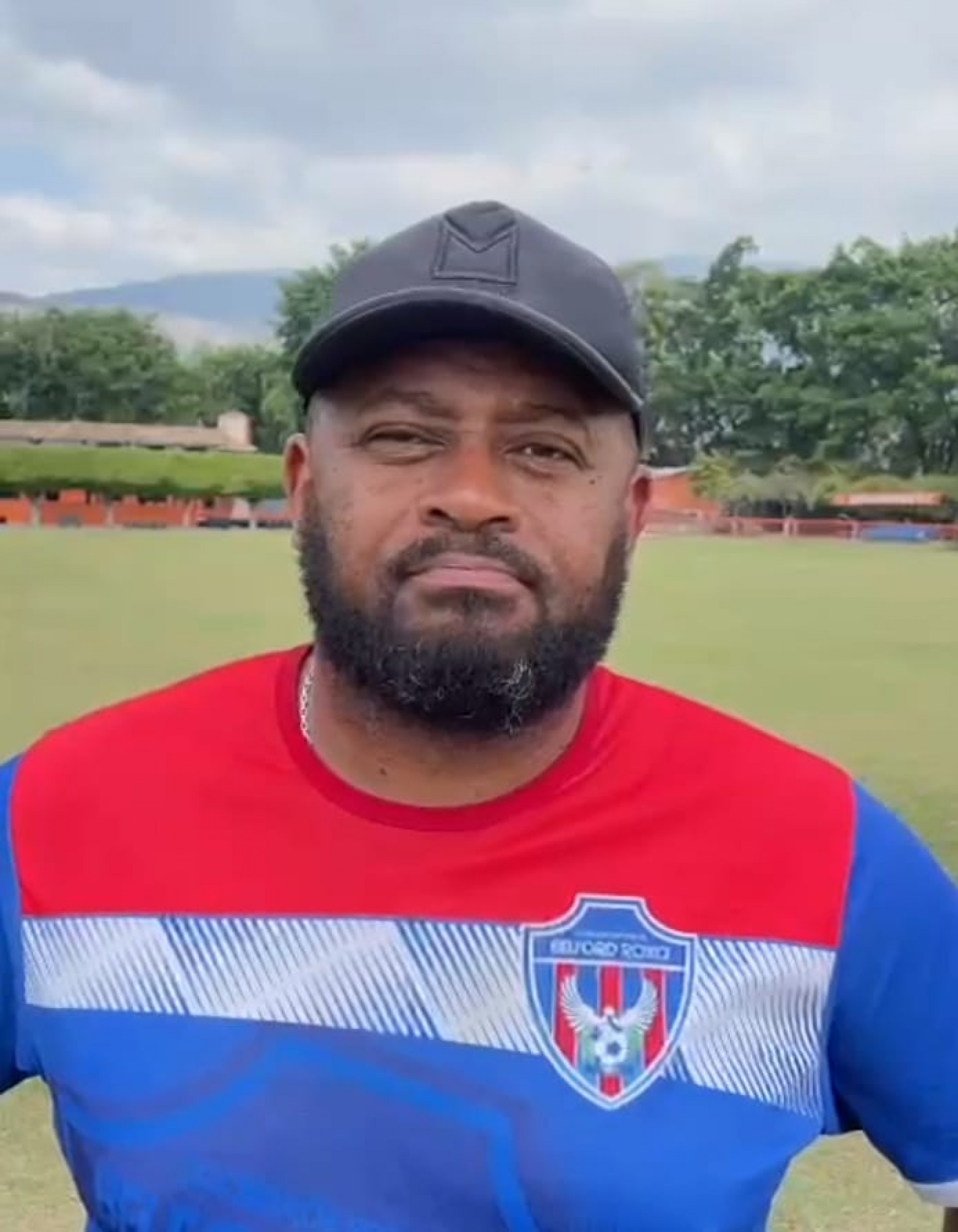 O treinador Fl&aacute;vio Azevedo destacou pontos positivos da equipe na derrota no amistoso contra o Nova Igua&ccedil;u - Matheus Sanches / SEBR