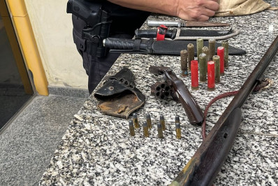 Homem é preso suspeito de agredir o próprio pai