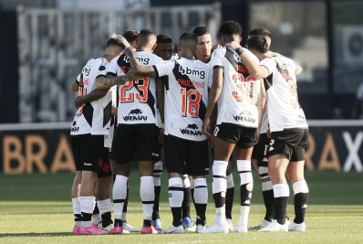 Problemas dentro e fora de campo prejudicam Vasco no primeiro turno
