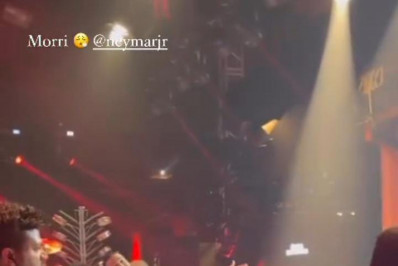 Neymar surpreende Bruna Biancardi e dedica música do cantor Belo: 'Tudo Mudou'