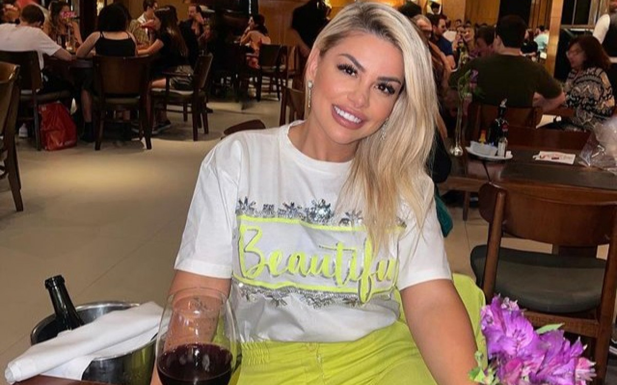 Modelo exp&otilde;e Casemiro e revela outro caso de trai&ccedil;&atilde;o: ‘Ele dizia que estava em processo de div&oacute;rcio’