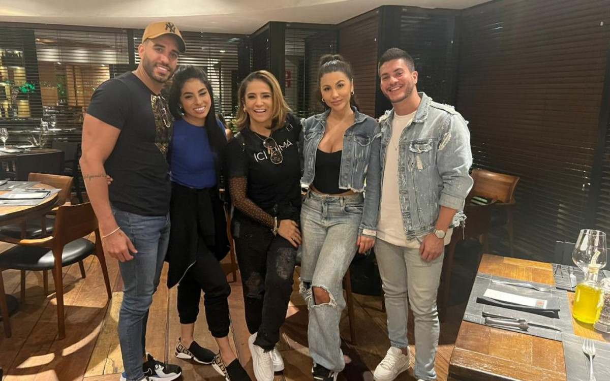 Leonardo Sale e Arthur Aguiar