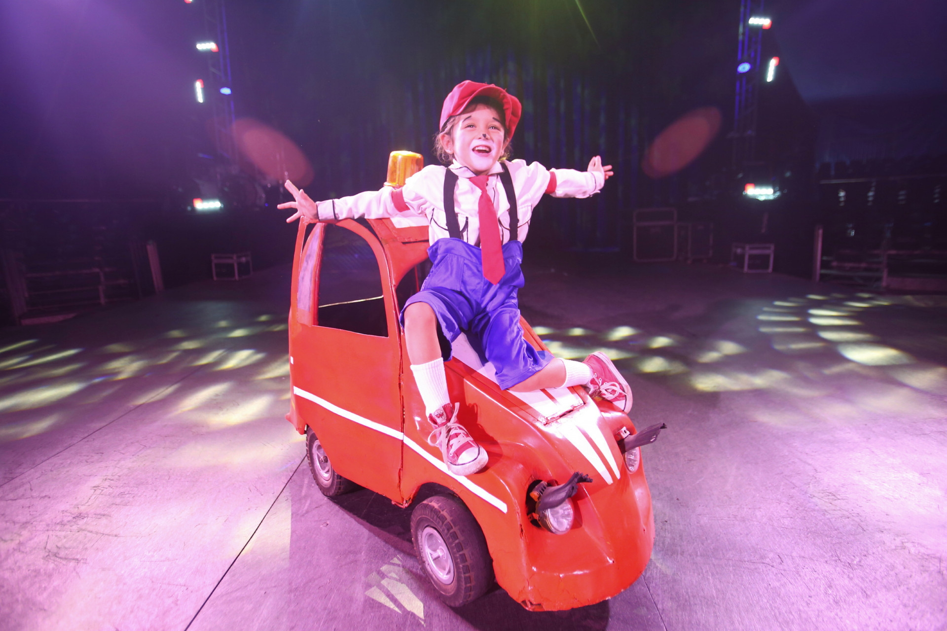  Ysis Caetano segue os passos do pai e av&ocirc; e  j&aacute; se veste de palhacinha - Cl&eacute;ber Mendes/Ag&ecirc;ncia O Dia