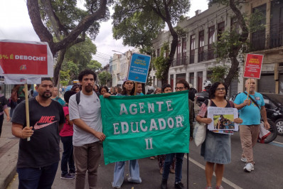 Professores da rede municipal do Rio fazem paralisação de 24h