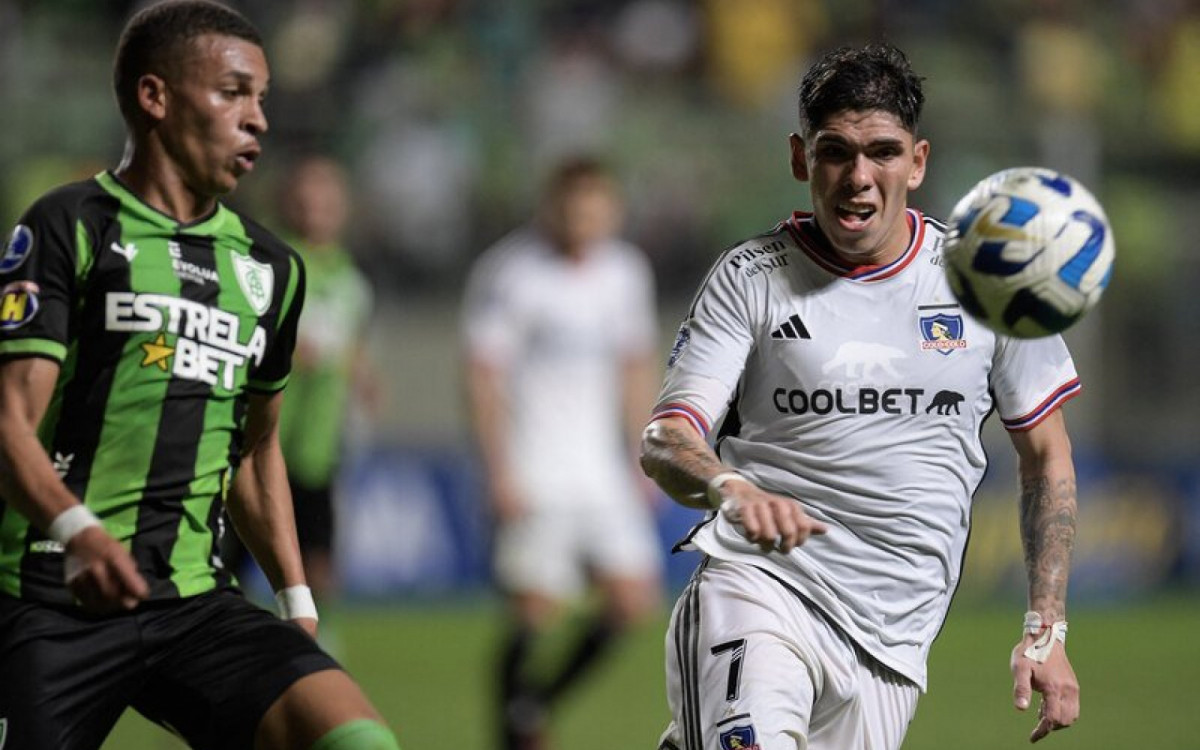 Vasco confirma venda de parte dos direitos de Palacios ao Colo-Colo