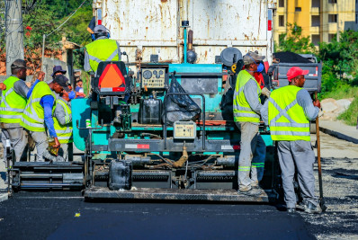Prefeitura de Belford Roxo leva asfalto para o bairro de Santa Tereza
