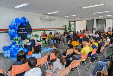 Estudantes são premiados por bom rendimento em avaliações diagnósticas