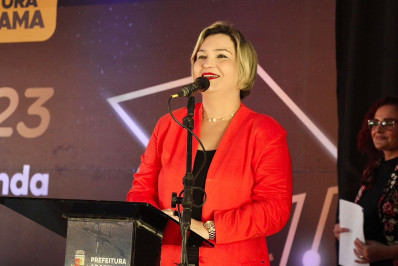 Prefeita Livia de Chiquinho anuncia saída do Progressistas