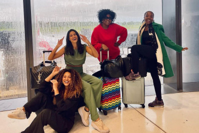 Sheron Menezzes, Clara Moneke, Carla Cristina e Letícia Salles viajam juntas após 'Vai na Fé'