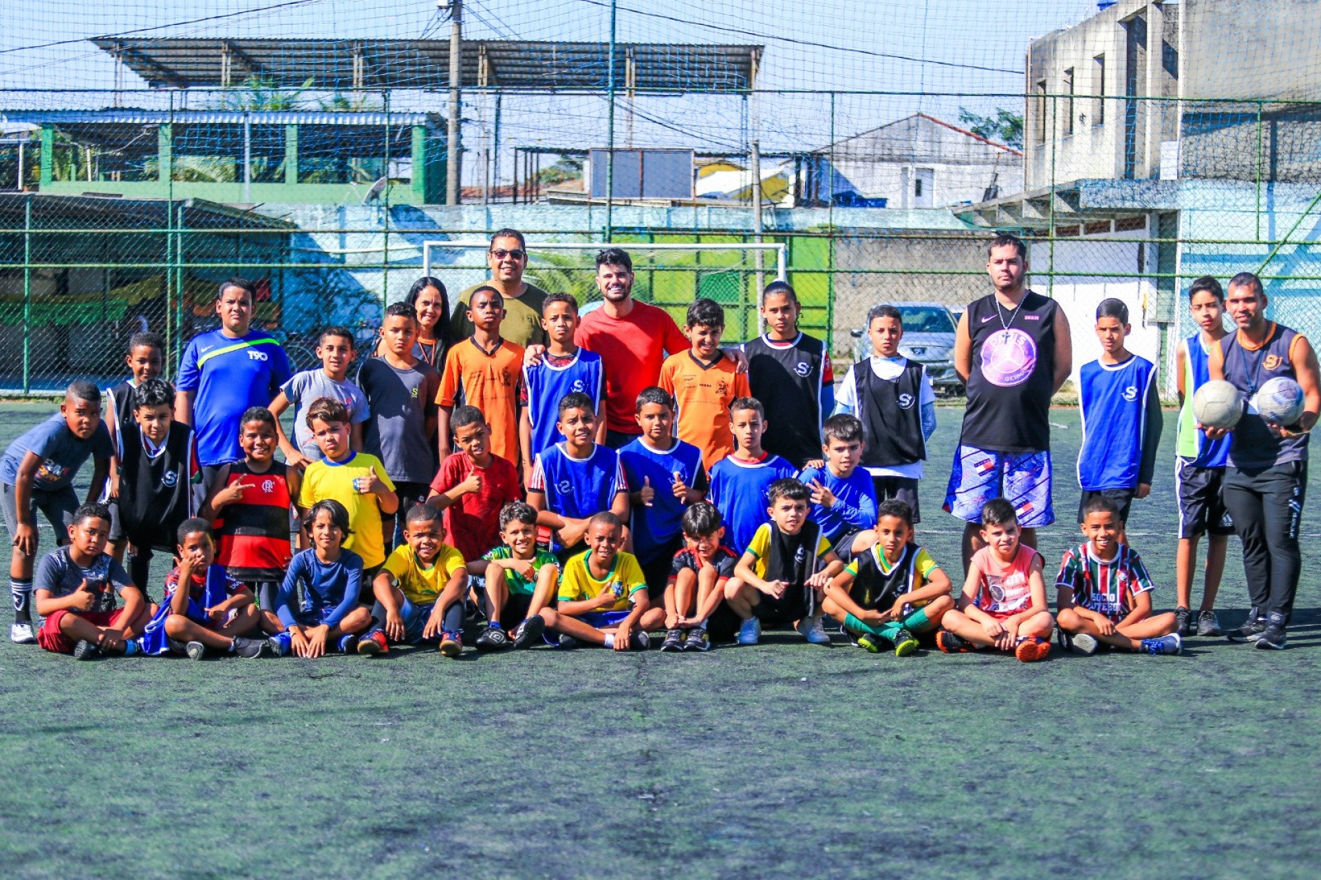 Secretário especial de Esportes e Lazer com integrantes do Projeto Saúde + Feliz - Rafael Barreto/PMBR