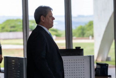 Tarcísio descarta disputar Presidência em 2026 e indica busca pela reeleição em SP