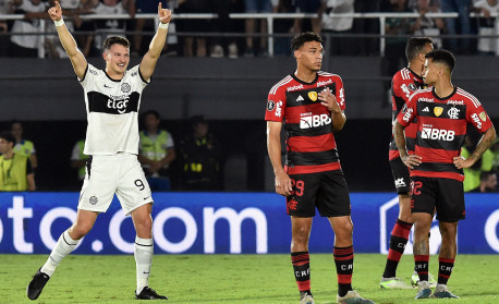 Ex-jogador de futebol Carlinhos Bala é anunciado em time de futebol  americano – CBN Natal