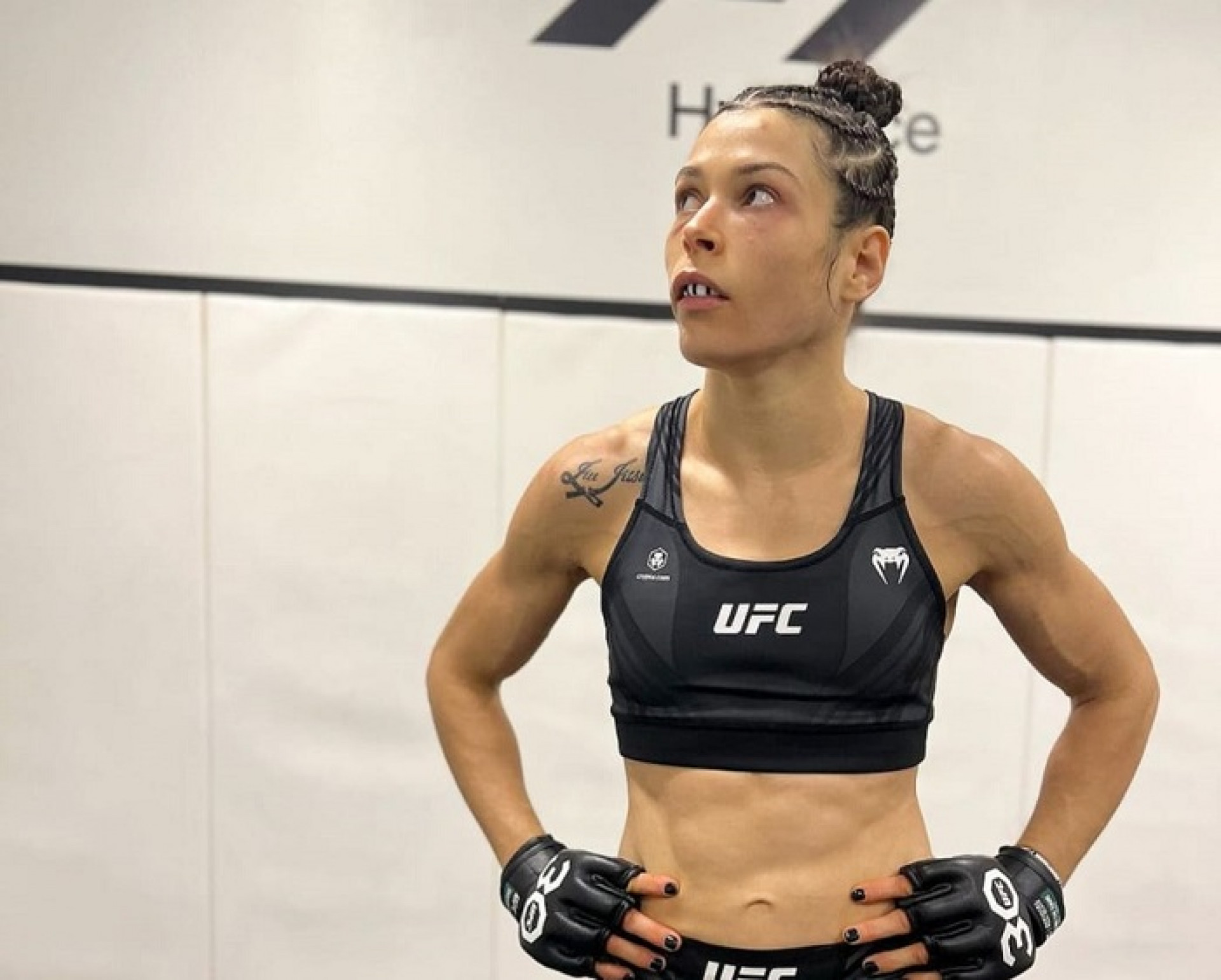 Atleta do UFC, Melissa Gatto foi uma das lutadoras presente na ação  - (Foto: Divulgação)