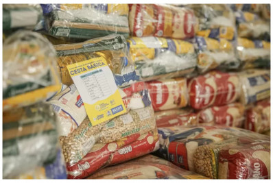 Cesta de famílias com renda mais baixa tem queda de preço em julho, aponta INPC