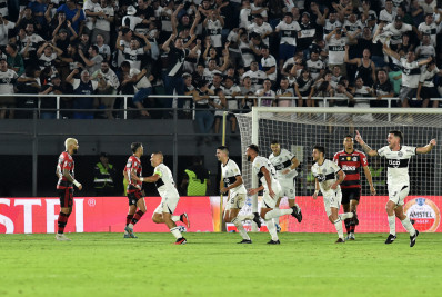 Flamengo encerra Libertadores sem vencer fora de casa pela quinta vez