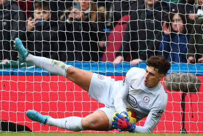 Real Madrid encaminha a contratação por empréstimo do substituto de Courtois