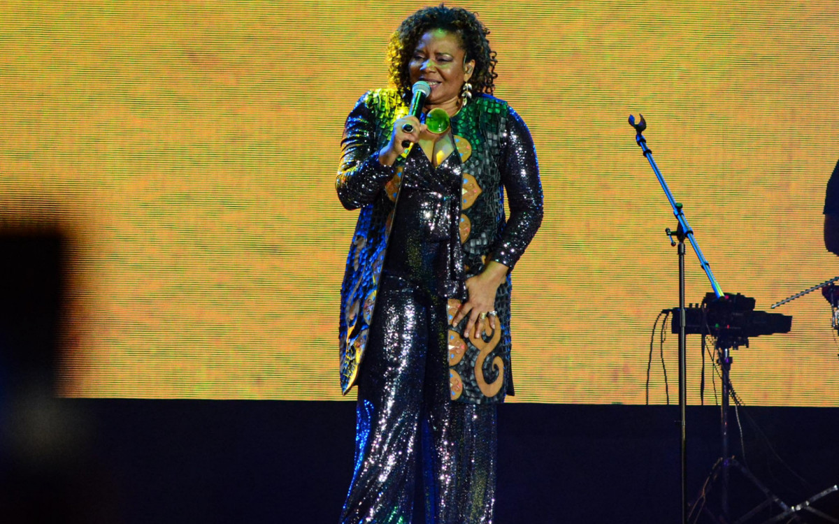 Margareth Menezes foi uma das atrações do festival Doce Maravilha, neste sábado, no Rio