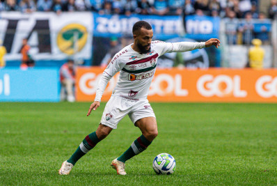 Samuel Xavier lamenta desequilíbrio do Fluminense em derrota: 'Pecamos na marcação'