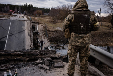 Recém-nascido e criança morrem bombardeados no sul da Ucrânia após ataque russo